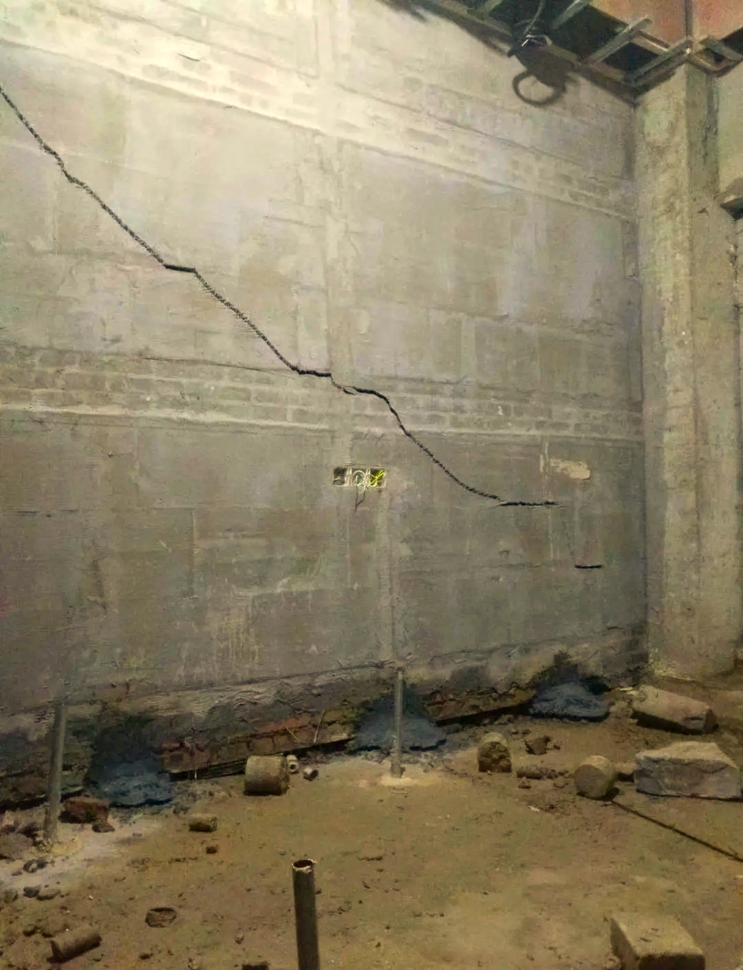 洛阳涧西区房屋下沉加固