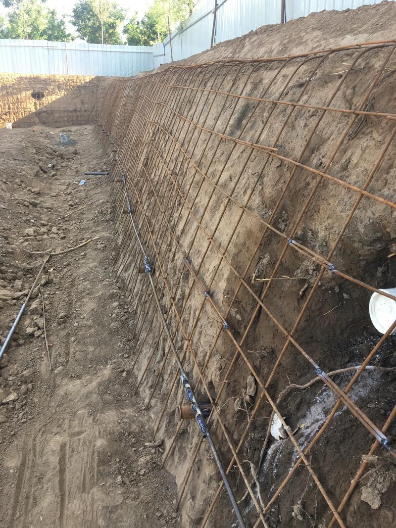 洛阳涧西区边坡加固